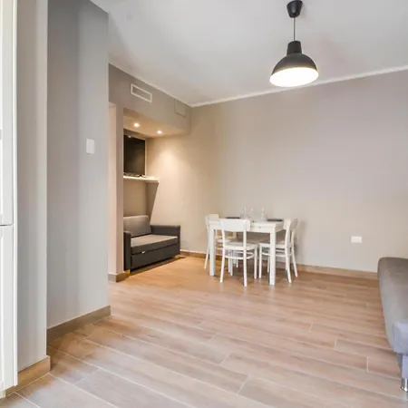 1 Bedroom Awesome In Quartu S Elena Ca Hébergement de vacances *